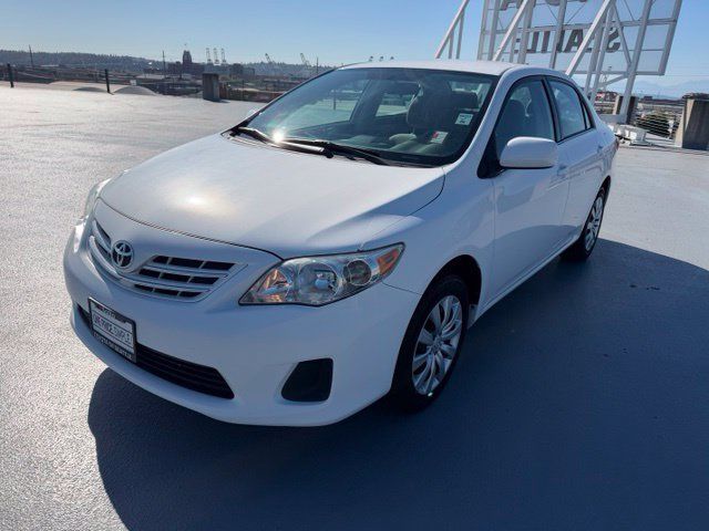 Used 2013 Toyota Corolla LE FWD image 7