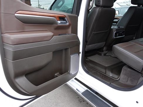 Used 2022 GMC Sierra 1500 Denali AWD/4WD image 23