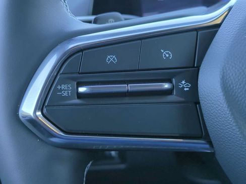 New 2026 Chevrolet Equinox EV LT AWD/4WD image 15