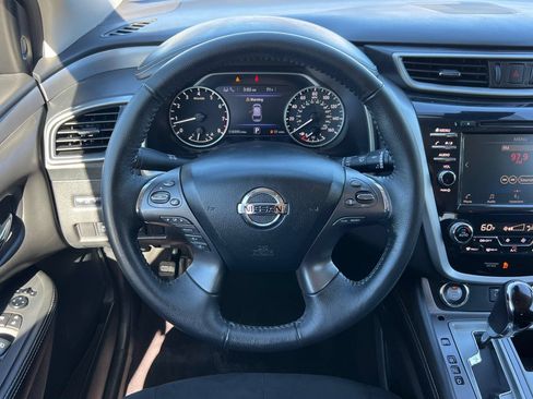 Used 2020 Nissan Murano SV AWD/4WD image 15
