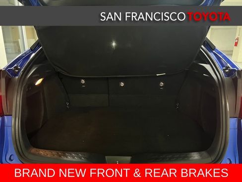 Certified 2018 Toyota C-HR XLE image 34