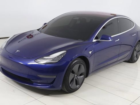 Used 2020 Tesla Model 3 Standard Range image 23