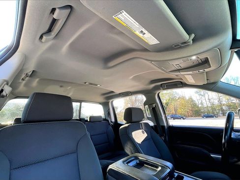 Certified 2018 Chevrolet Silverado 1500 LT w/ LT Fleet Convenience Package image 24