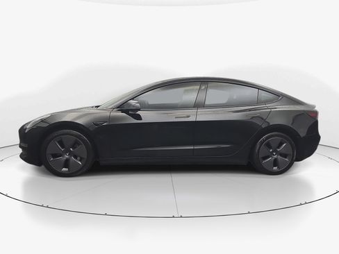 Used 2021 Tesla Model 3 Standard Range Plus RWD image 5