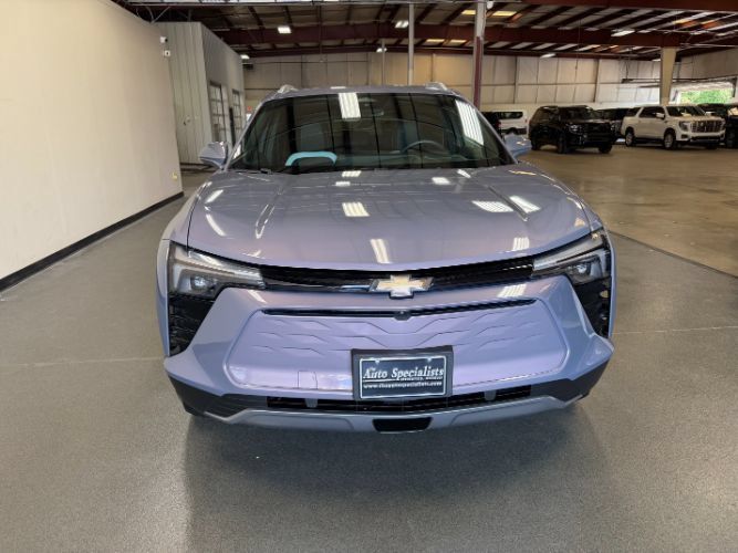 Used 2024 Chevrolet Blazer EV LT AWD/4WD image 8
