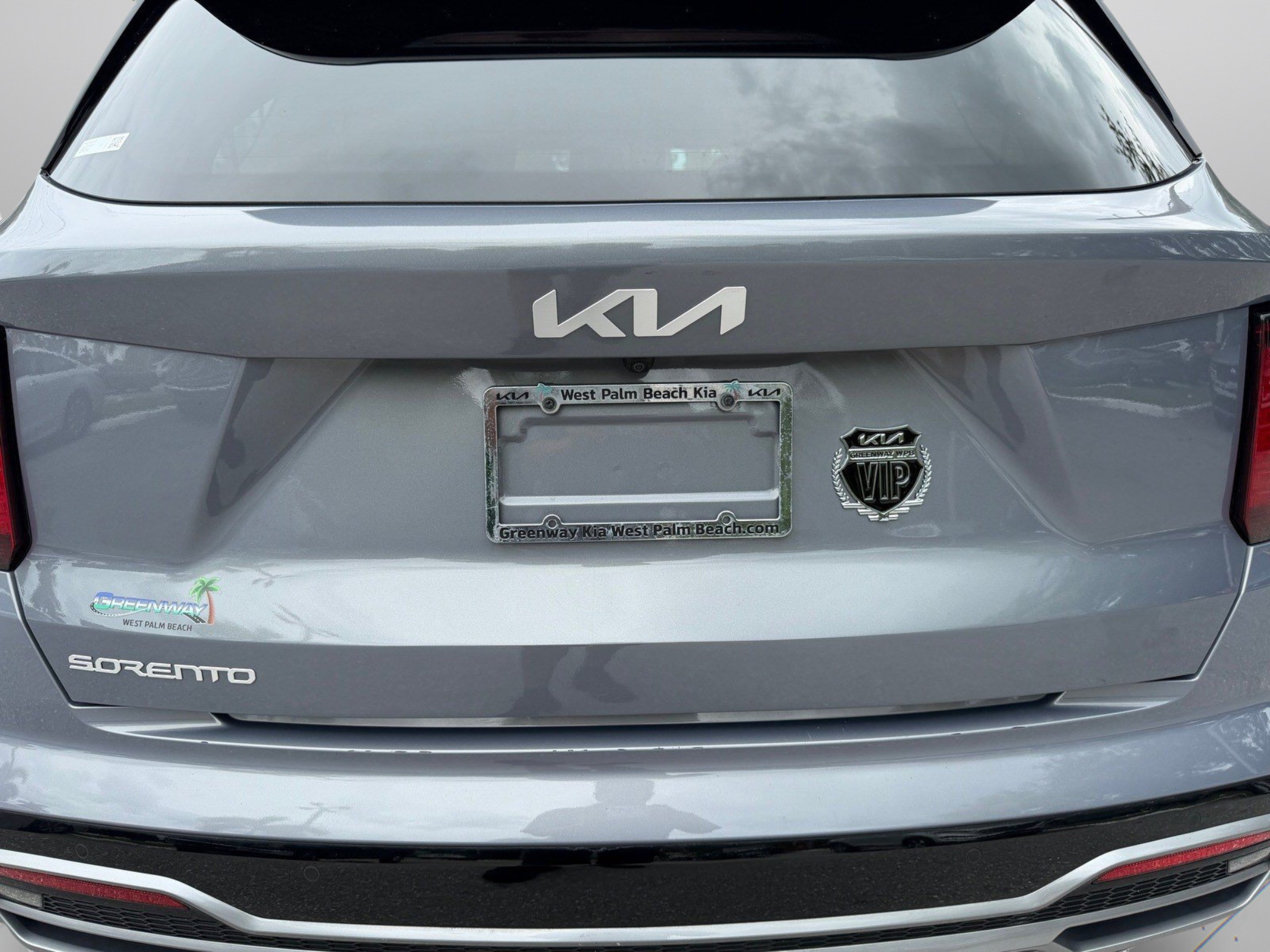 Used 2023 Kia Sorento S FWD image 13