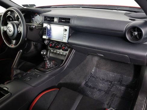 Used 2024 Toyota GR86 TRUENO Edition image 7