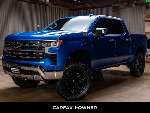 Used 2022 Chevrolet Silverado 1500 LTZ w/ Z71 Off-Road Package image 5