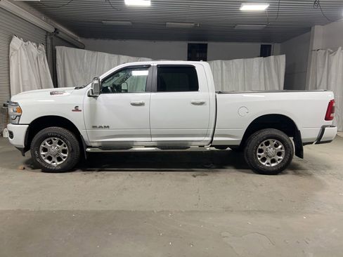 Used 2023 RAM 2500 Laramie AWD/4WD image 4