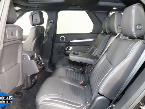 Used 2023 Land Rover Discovery S R-Dynamic image 52