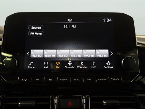 Used 2024 Nissan Pathfinder Platinum image 26