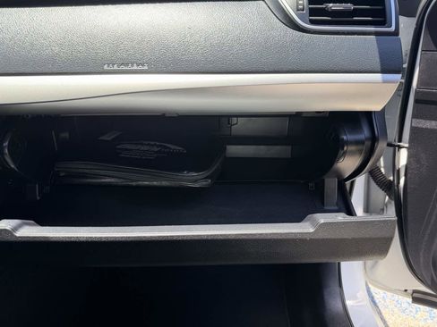 Used 2017 Toyota Camry SE FWD image 35