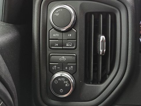 Used 2024 GMC Sierra 1500 Pro w/ Graphite Edition image 18