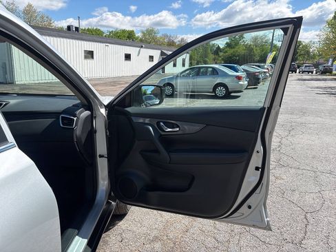 Used 2015 Nissan Rogue SL AWD/4WD image 31
