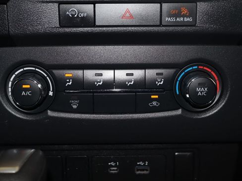 Used 2023 Nissan Frontier SV AWD/4WD image 27
