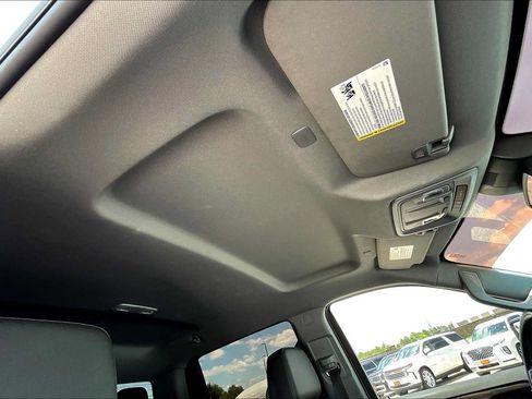 Used 2022 GMC Sierra 1500 SLT w/ SLT Convenience Package RWD image 14