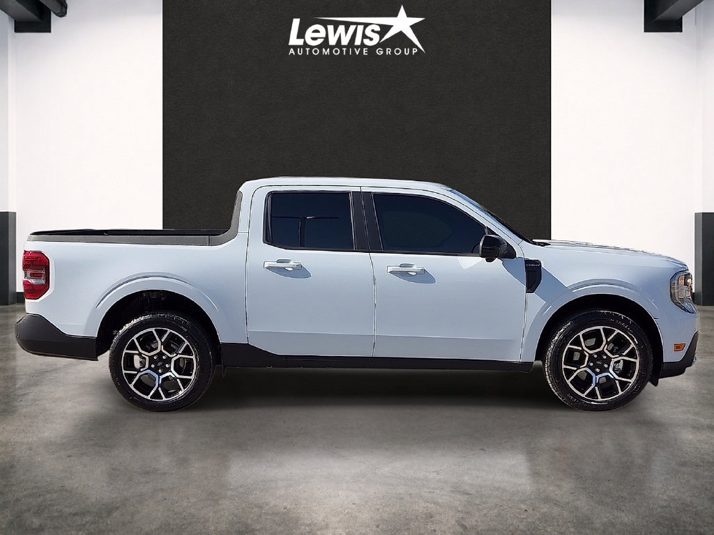 Used 2025 Ford Maverick Lariat w/ 4K Tow Package AWD/4WD image 5