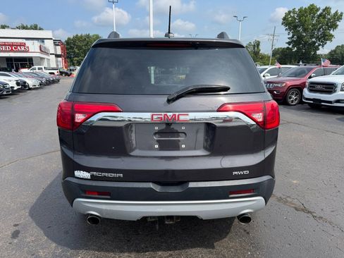 Used 2017 GMC Acadia SLE AWD/4WD image 4