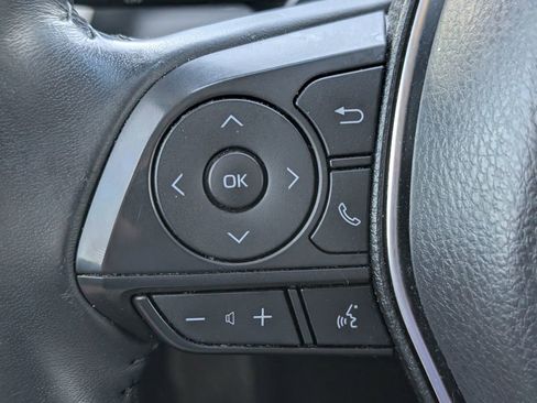 Used 2018 Toyota Camry SE image 13