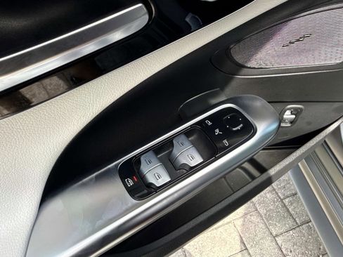 Certified 2023 Mercedes-Benz C 300 4MATIC Sedan image 16