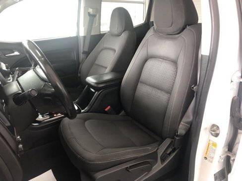 Used 2019 GMC Canyon SLE image 11