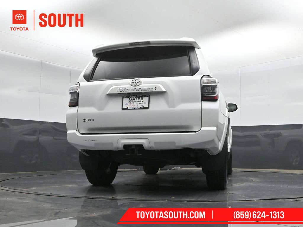 Used 2023 Toyota 4Runner SR5 Premium w/ Moonroof Package RWD image 36
