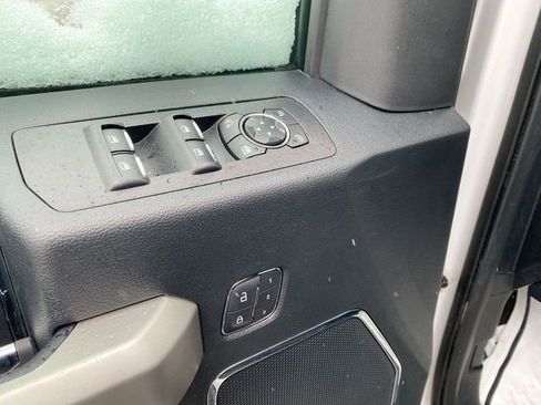 Used 2020 Ford F150 Lariat w/ Equipment Group 502A Luxury image 23