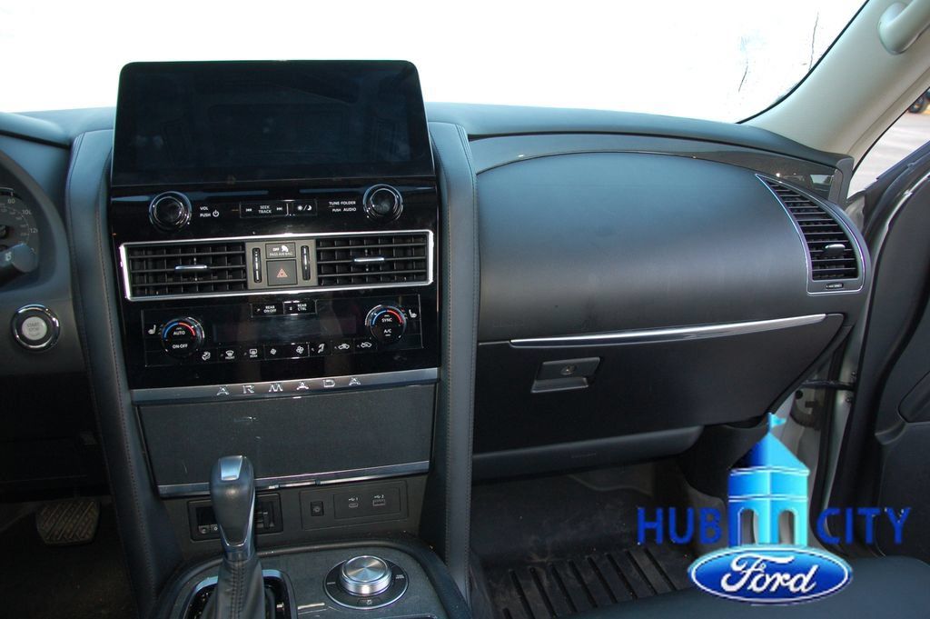 Used 2021 Nissan Armada SV AWD/4WD image 20