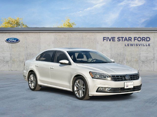 Used 2018 Volkswagen Passat 2.0T SE FWD image 1