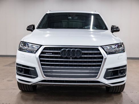 Used 2019 Audi Q7 3.0T Prestige w/ Prestige Package AWD/4WD image 40