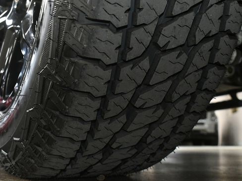 Used 2021 Chevrolet Silverado 1500 LT Trail Boss w/ Convenience Package II image 72