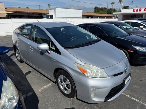 Used 2012 Toyota Prius Four image 1