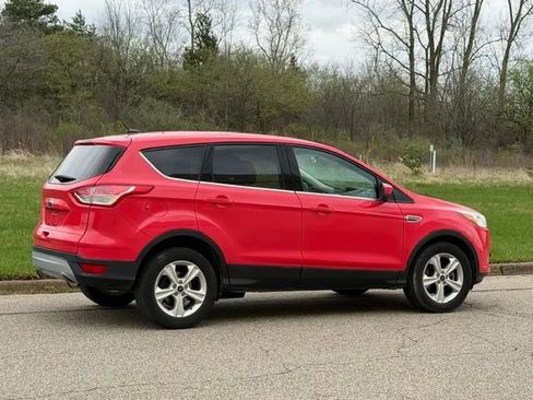 Used 2015 Ford Escape SE AWD/4WD image 35