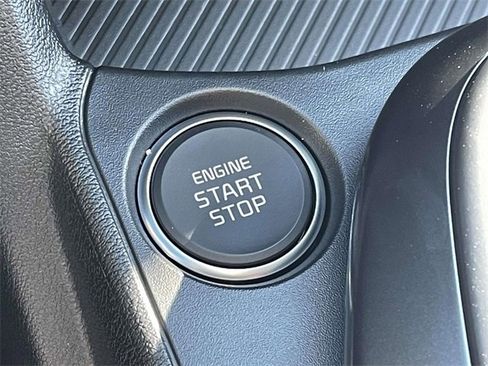 New 2025 Kia K4 LXS image 35