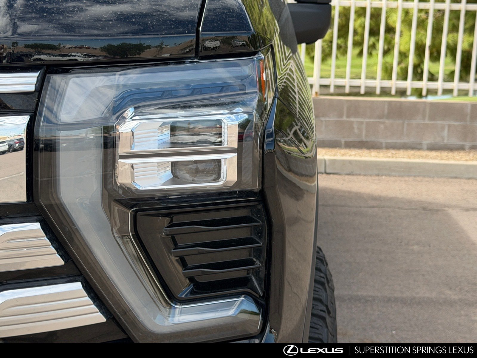 Used 2025 Chevrolet Silverado 2500 High Country AWD/4WD image 8