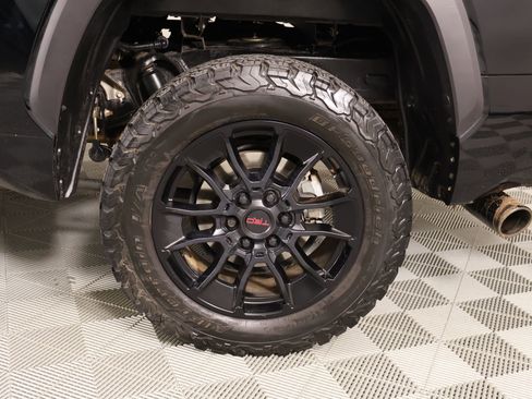 Used 2023 Toyota Tundra SR5 w/ SR5 Convenience Package AWD/4WD image 15