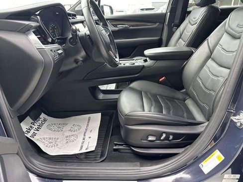 Certified 2025 Cadillac XT6 Premium Luxury w/ Platinum Package AWD/4WD image 15
