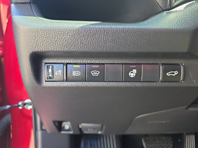 Used 2023 Toyota RAV4 XLE Premium AWD/4WD image 26
