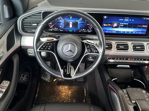 Used 2024 Mercedes-Benz GLE 450e 4MATIC image 16