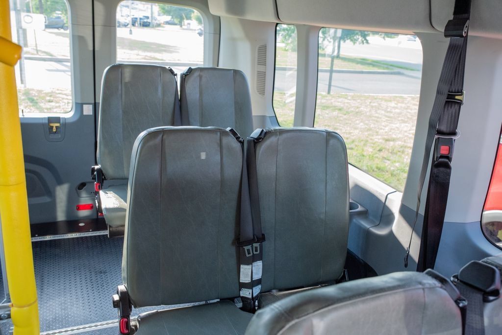 Used 2017 Ford Transit 350 XL RWD image 30