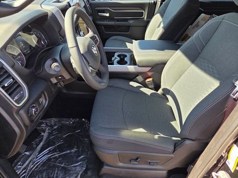 New 2025 RAM 2500 Lone Star AWD/4WD image 6