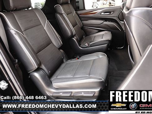 Certified 2023 Cadillac Escalade ESV Premium Luxury image 13