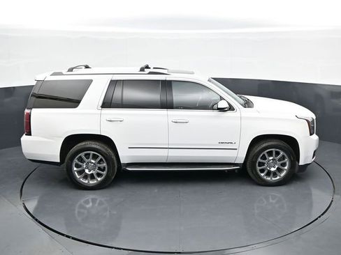 Used 2020 GMC Yukon Denali w/ Open Road Package AWD/4WD image 38