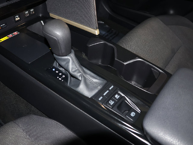 Used 2025 Toyota Camry LE FWD image 20