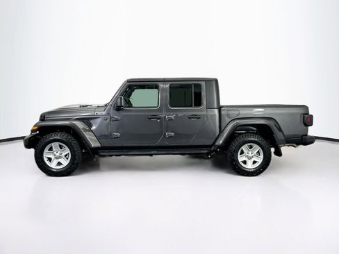 Used 2022 Jeep Gladiator Sport image 8