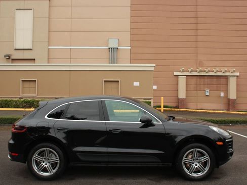 Used 2015 Porsche Macan S AWD/4WD image 8