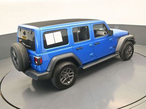 Used 2025 Jeep Wrangler Unlimited Sport AWD/4WD image 45