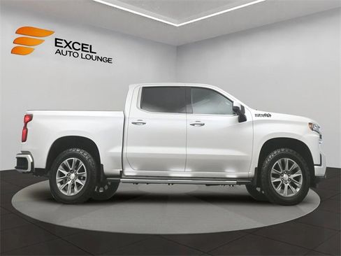 Used 2022 Chevrolet Silverado 1500 High Country w/ Safety Package II image 45