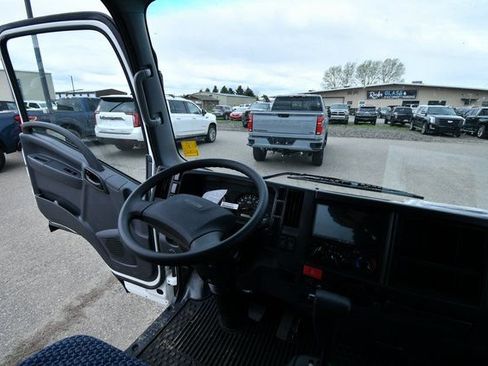 New 2024 Chevrolet Low Cab Forward RWD image 17