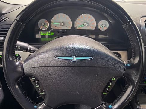 Used 2003 Ford Thunderbird RWD image 13